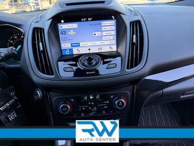 2017 Ford Escape Titanium   - Photo 13 - Ukiah, CA 95482