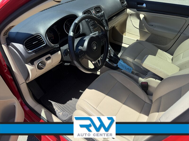 2013 Volkswagen Jetta SportWagen TDI - Photo 9 - Ukiah, CA 95482