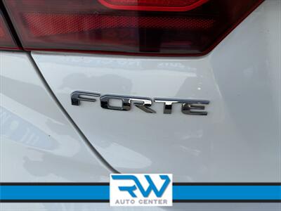 2021 Kia Forte GT-Line   - Photo 13 - Ukiah, CA 95482