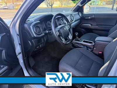 2019 Toyota Tacoma TRD Sport - Photo 9 - Ukiah, CA 95482