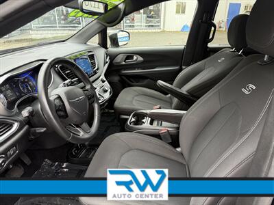 2018 Chrysler Pacifica Touring Plus - Photo 9 - Ukiah, CA 95482