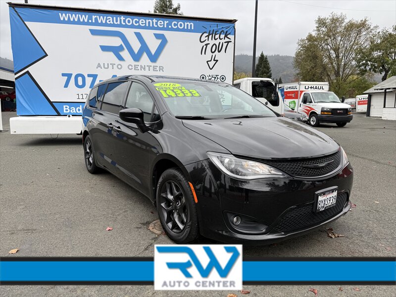 2018 Chrysler Pacifica Touring Plus