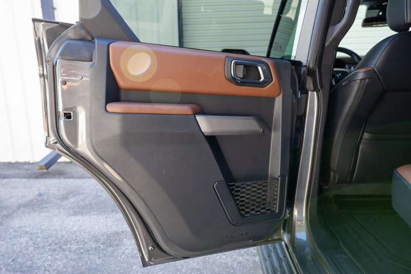 2023 Ford Bronco Outer Banks High Package - Photo 32 - Sarasota, FL 34243
