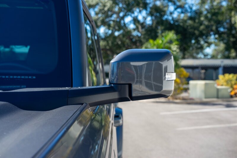 2023 Ford Bronco Outer Banks High Package - Photo 19 - Sarasota, FL 34243