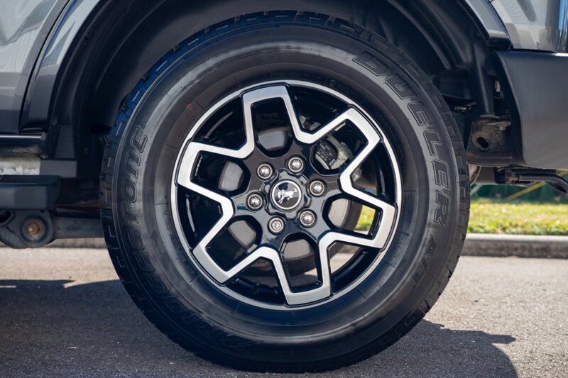 2023 Ford Bronco Outer Banks High Package - Photo 24 - Sarasota, FL 34243