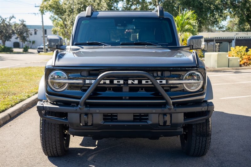 2023 Ford Bronco Outer Banks High Package - Photo 3 - Sarasota, FL 34243