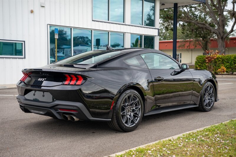 2025 Ford Mustang GT Premium - Photo 5 - Sarasota, FL 34243