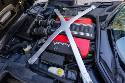 2015 Dodge Viper SRT   - Photo 34 - Sarasota, FL 34243