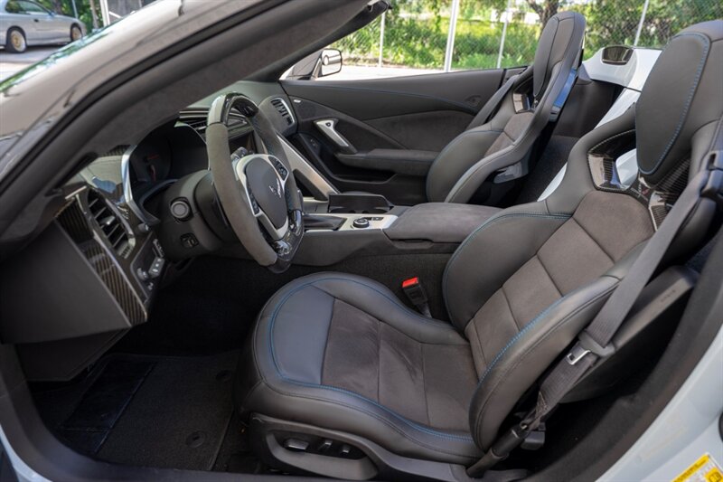 2018 Chevrolet Corvette Z06 CARBON 65 EDITION 394/650 - Photo 37 - Sarasota, FL 34243