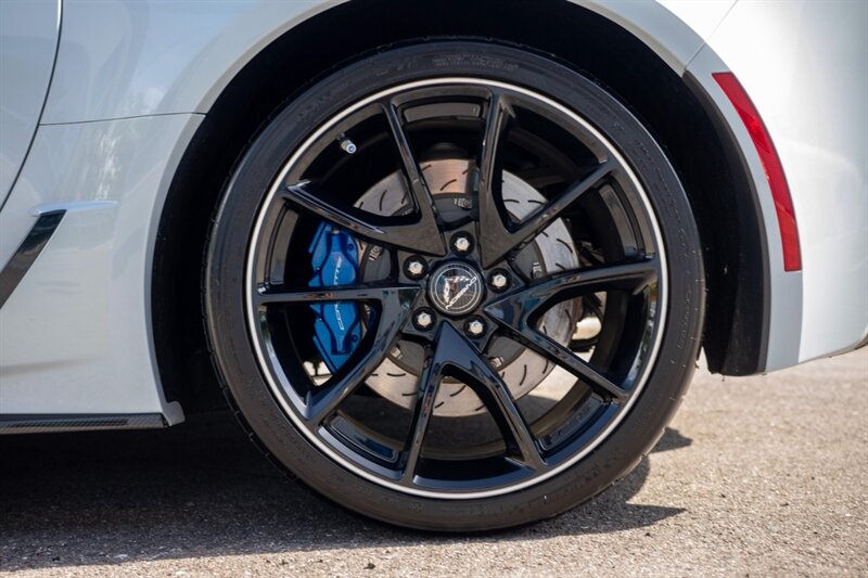 2018 Chevrolet Corvette Z06 CARBON 65 EDITION 394/650 - Photo 19 - Sarasota, FL 34243