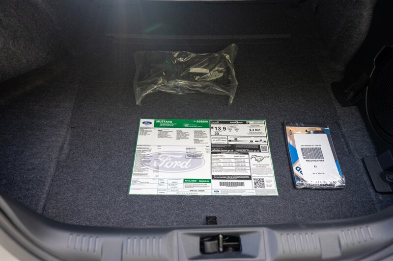 2024 Ford Mustang Dark Horse Handling Package - Photo 43 - Sarasota, FL 34243