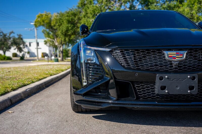 2025 Cadillac CT5-V Blackwing - Photo 14 - Sarasota, FL 34243