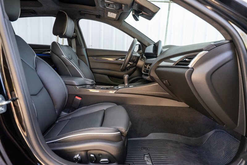 2025 Cadillac CT5-V Blackwing - Photo 49 - Sarasota, FL 34243