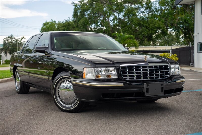 1999 Cadillac DeVille D'elegance  