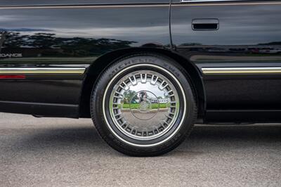 1999 Cadillac DeVille D'elegance   - Photo 22 - Sarasota, FL 34243