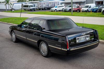 1999 Cadillac DeVille D'elegance   - Photo 26 - Sarasota, FL 34243