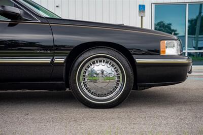 1999 Cadillac DeVille D'elegance   - Photo 23 - Sarasota, FL 34243