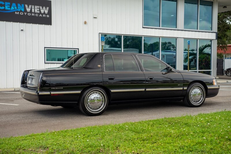 1999 Cadillac DeVille D'elegance - Photo 6 - Sarasota, FL 34243