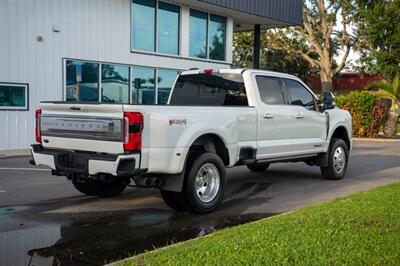 2024 Ford F-350 Super Duty Limited   - Photo 5 - Sarasota, FL 34243