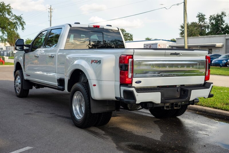 2024 Ford F-350 Super Duty Limited   - Photo 8 - Sarasota, FL 34243