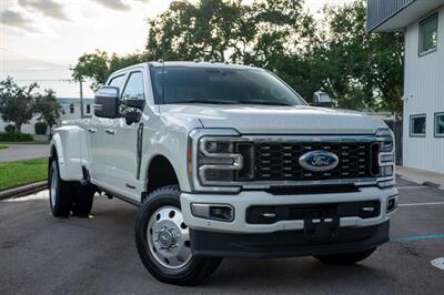2024 Ford F-350 Super Duty Limited   - Photo 1 - Sarasota, FL 34243