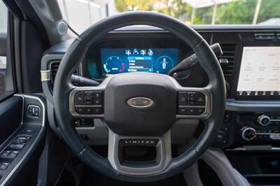 2024 Ford F-350 Super Duty Limited   - Photo 39 - Sarasota, FL 34243