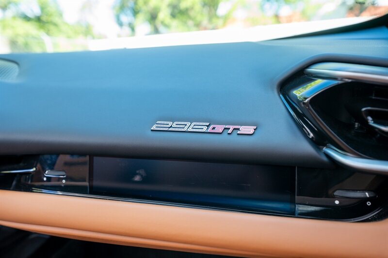 2025 Ferrari 296 GTS - Photo 51 - Sarasota, FL 34243
