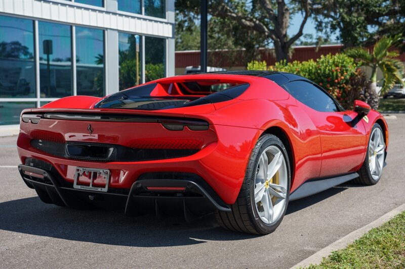 2025 Ferrari 296 GTS - Photo 7 - Sarasota, FL 34243