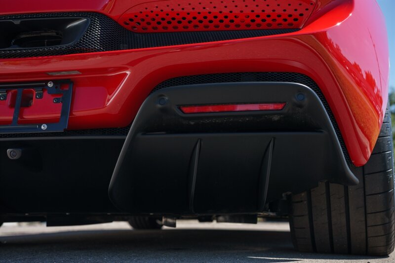 2025 Ferrari 296 GTS - Photo 35 - Sarasota, FL 34243