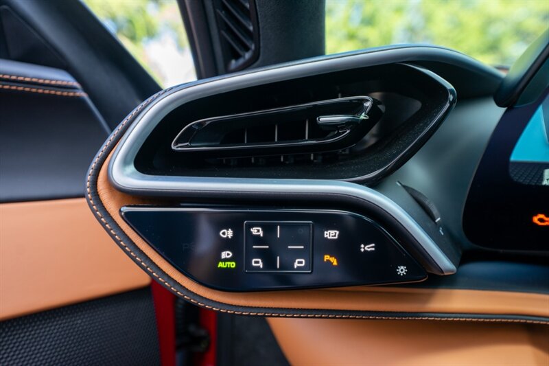 2025 Ferrari 296 GTS - Photo 48 - Sarasota, FL 34243