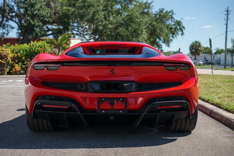 2025 Ferrari 296 GTS - Photo 8 - Sarasota, FL 34243