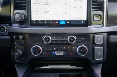 2024 Ford F-350 PLATINUM   - Photo 36 - Sarasota, FL 34243