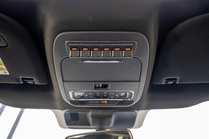 2024 Ford F-350 PLATINUM - Photo 44 - Sarasota, FL 34243