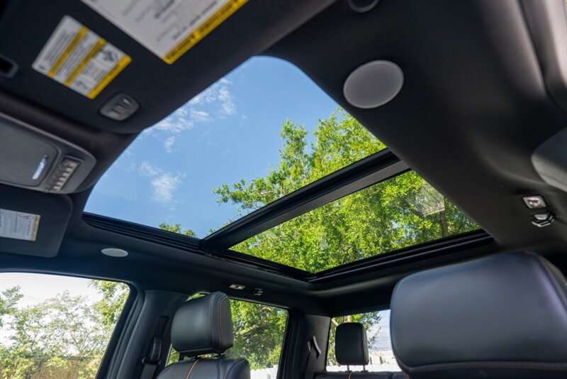 2024 Ford F-350 PLATINUM - Photo 46 - Sarasota, FL 34243