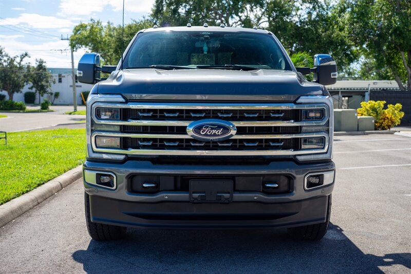 2024 Ford F-350 PLATINUM - Photo 2 - Sarasota, FL 34243