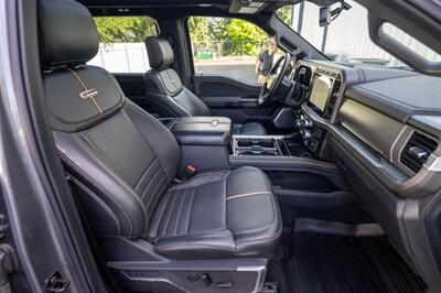 2024 Ford F-350 PLATINUM   - Photo 31 - Sarasota, FL 34243