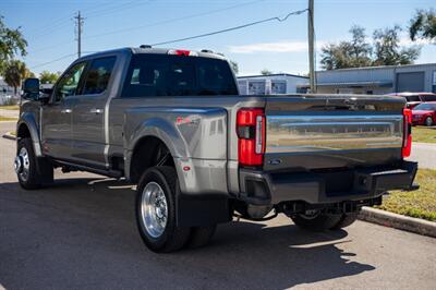2025 Ford F-450 Super Duty Platinum Plus   - Photo 7 - Sarasota, FL 34243