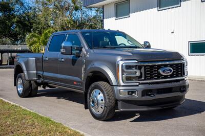 2025 Ford F-450 Super Duty Platinum Plus   - Photo 3 - Sarasota, FL 34243