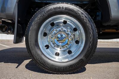 2025 Ford F-450 Super Duty Platinum Plus   - Photo 15 - Sarasota, FL 34243