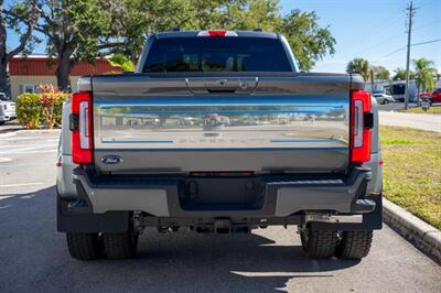 2025 Ford F-450 Super Duty Platinum Plus   - Photo 6 - Sarasota, FL 34243