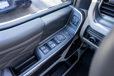 2025 Ford F-450 Super Duty Platinum Plus   - Photo 38 - Sarasota, FL 34243