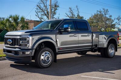 2025 Ford F-450 Super Duty Platinum Plus   - Photo 8 - Sarasota, FL 34243