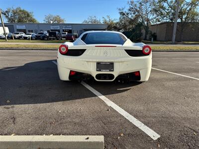 2014 Ferrari 458 Italia   - Photo 16 - Sarasota, FL 34243