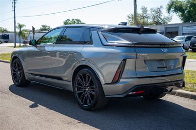 2026 Cadillac LYRIQ-V Premium - Photo 8 - Sarasota, FL 34243