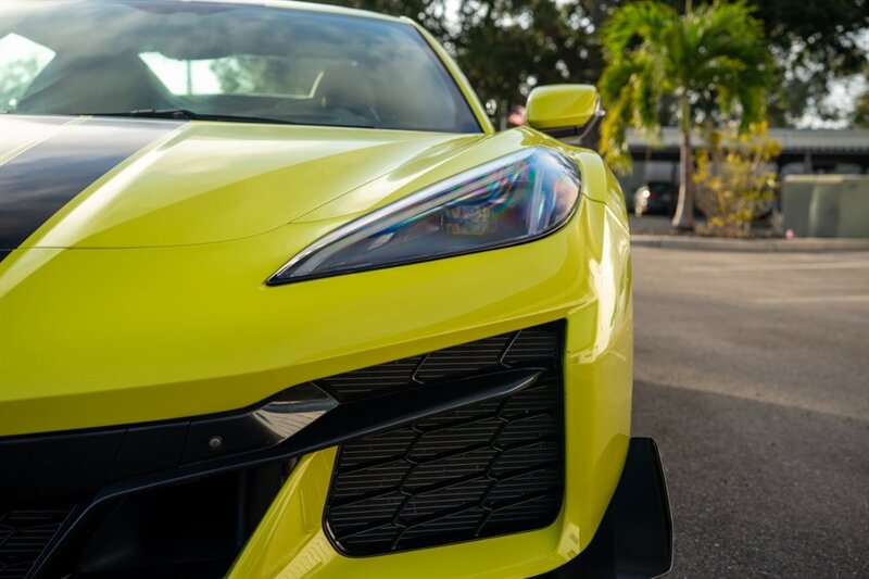 2023 Chevrolet Corvette Z06 Z07 Performance - Photo 16 - Sarasota, FL 34243
