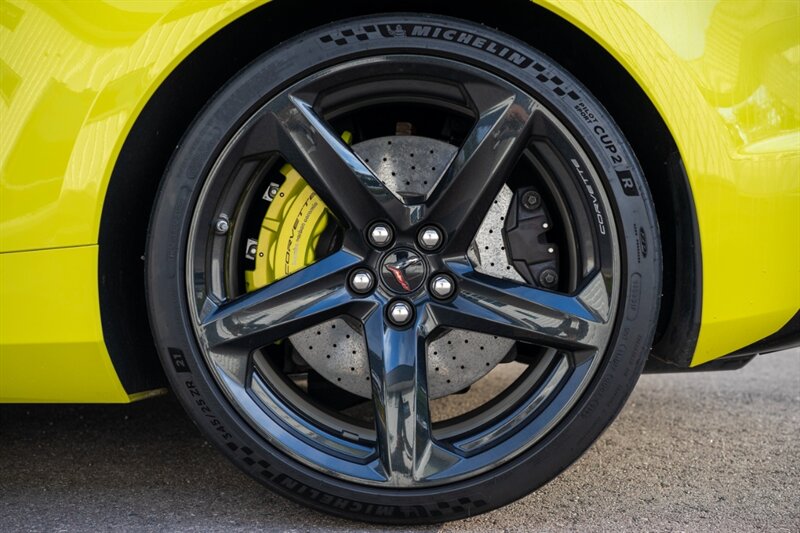 2023 Chevrolet Corvette Z06 Z07 Performance - Photo 23 - Sarasota, FL 34243