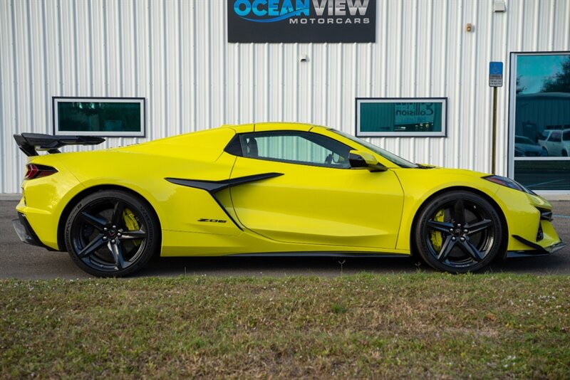2023 Chevrolet Corvette Z06 Z07 Performance - Photo 5 - Sarasota, FL 34243