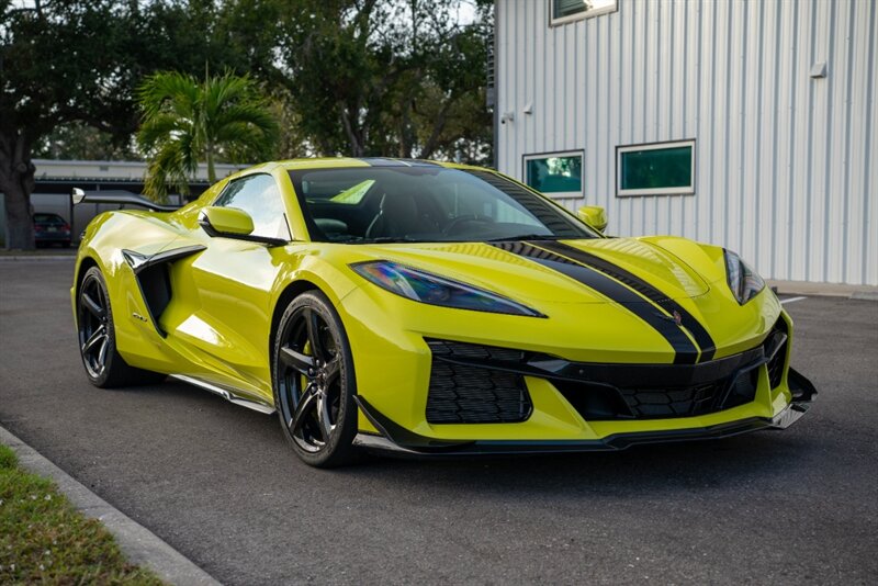 2023 Chevrolet Corvette Z06 Z07 Performance - Photo 3 - Sarasota, FL 34243