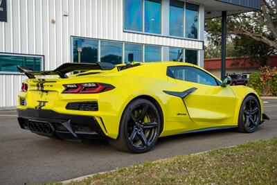 2023 Chevrolet Corvette Z06 Z07 Performance - Photo 7 - Sarasota, FL 34243