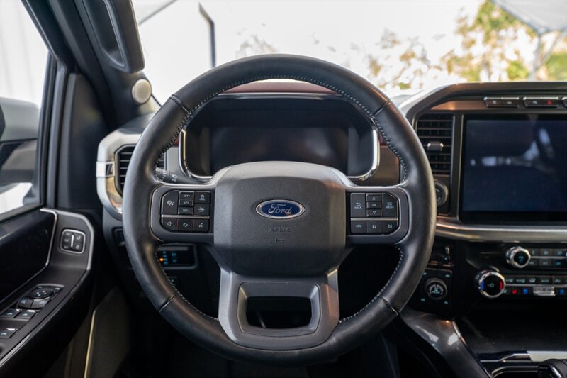 2023 Ford F-150 LARIAT Super Crew Powerboost - Photo 28 - Sarasota, FL 34243